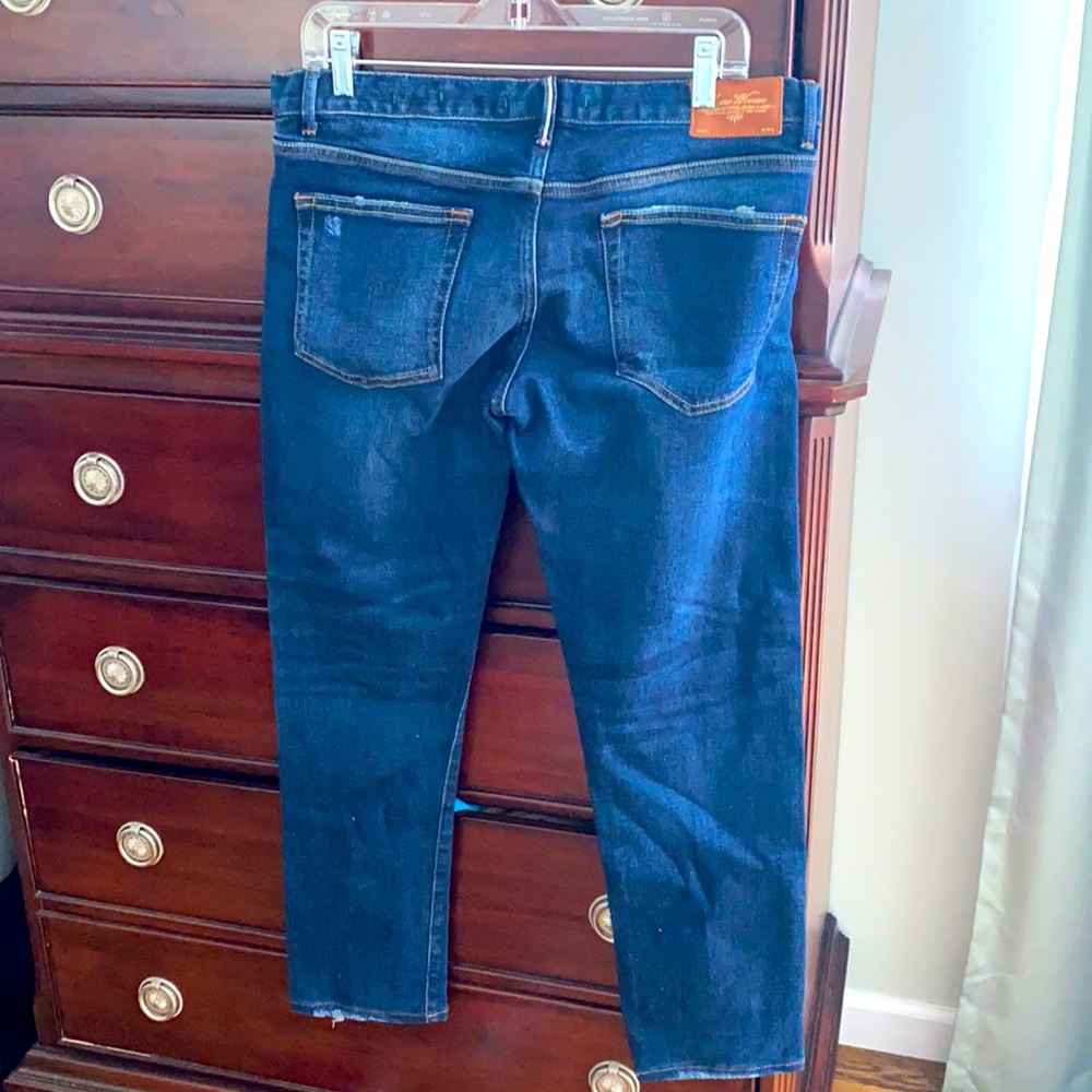 Brand new never worn jeans